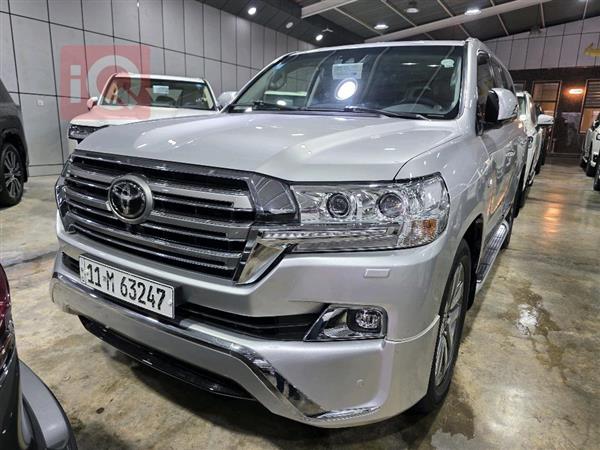 تويوتا لاندكروزر 2017 للبيع في العراق -  بغداد